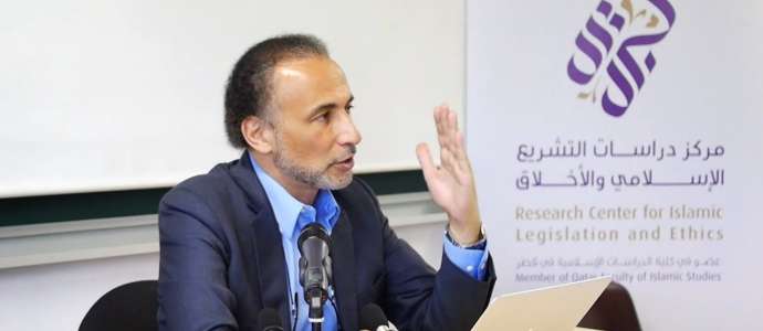Embedded thumbnail for D5S1 Tariq Ramadan &quot;Human Rights from the Perspective of Maqasid&quot; - CILE Granada Summer School 2017
