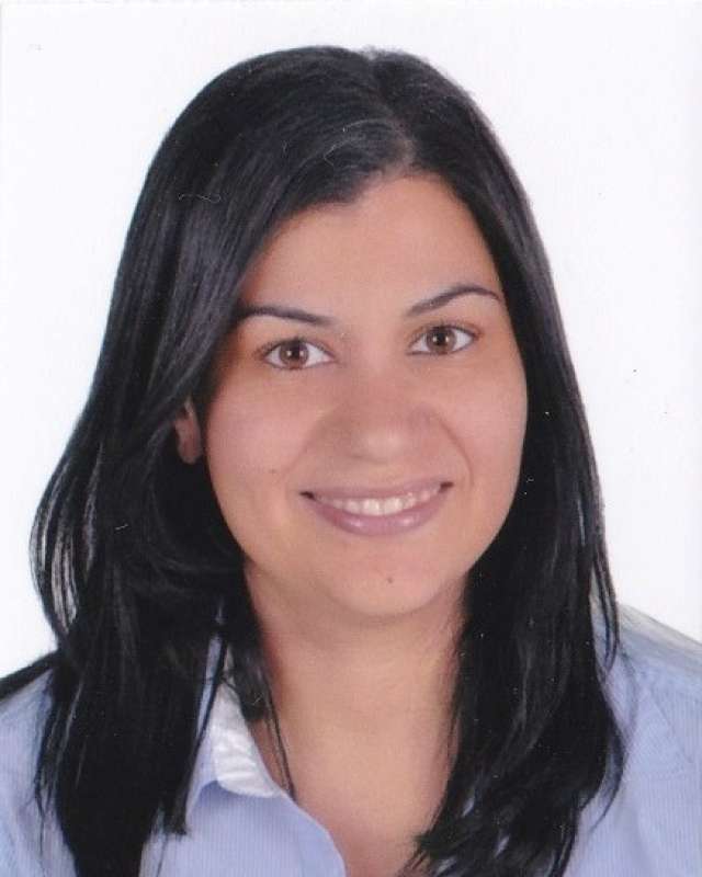 Dr. Nesrine Badawi